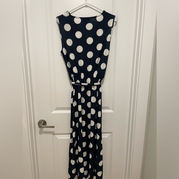 NEGOTIABLE PRICING EXCELLENT CONDITION - Picture 2 of 2